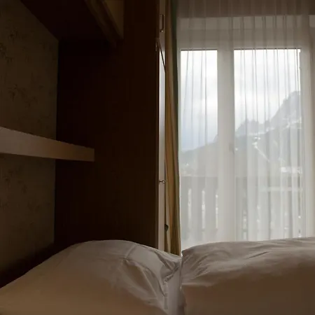 Garni Hofer Aparthotel Sexten