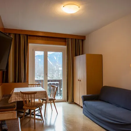 Aparthotel Garni Hofer 2*