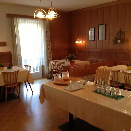 Garni Hofer 2*